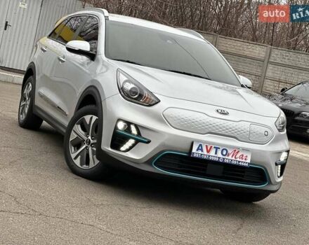 Киа Niro 2019 в Кривом Роге на Automoto.ua Серый Киа Niro, объемом двигателя 0 л и пробегом 27 тыс. км за 24000 $, фото 10 на Automoto.ua