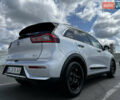 Сірий Кіа Niro, об'ємом двигуна 1.6 л та пробігом 60 тис. км за 18000 $, фото 18 на Automoto.ua