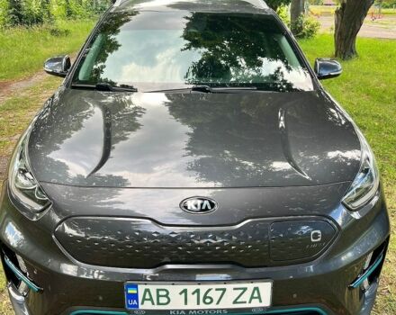 Серый Киа Niro, объемом двигателя 0 л и пробегом 165 тыс. км за 19000 $, фото 2 на Automoto.ua