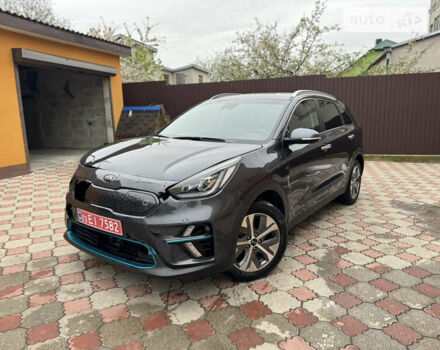 Серый Киа Niro, объемом двигателя 0 л и пробегом 53 тыс. км за 15999 $, фото 67 на Automoto.ua