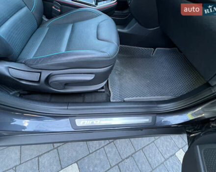 Сірий Кіа Niro, об'ємом двигуна 0 л та пробігом 92 тис. км за 18800 $, фото 34 на Automoto.ua