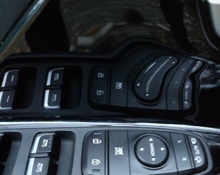 Сірий Кіа Niro, об'ємом двигуна 1.58 л та пробігом 84 тис. км за 17200 $, фото 7 на Automoto.ua