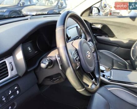 Серый Киа Niro, объемом двигателя 0 л и пробегом 129 тыс. км за 18555 $, фото 37 на Automoto.ua