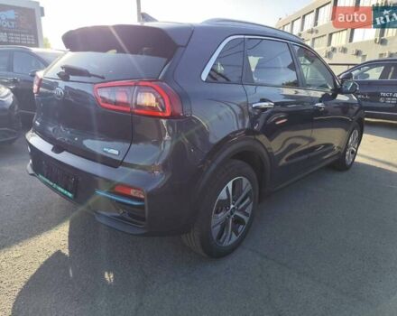 Серый Киа Niro, объемом двигателя 0 л и пробегом 129 тыс. км за 18555 $, фото 16 на Automoto.ua