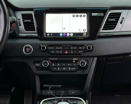 Киа Niro 2019 в Кривом Роге на Automoto.ua Серый Киа Niro, объемом двигателя 0 л и пробегом 27 тыс. км за 24000 $, фото 51 на Automoto.ua