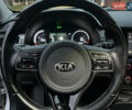 Серый Киа Niro, объемом двигателя 0 л и пробегом 64 тыс. км за 17900 $, фото 9 на Automoto.ua