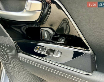 Серый Киа Niro, объемом двигателя 0 л и пробегом 70 тыс. км за 19350 $, фото 47 на Automoto.ua