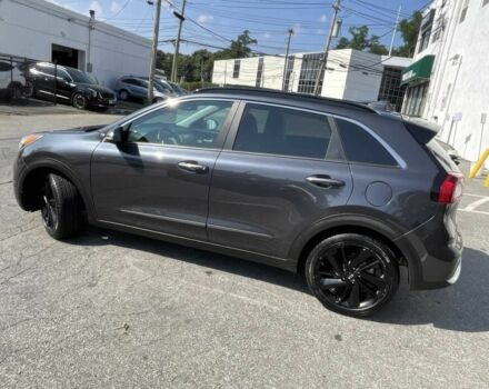 Сірий Кіа Niro, об'ємом двигуна 0 л та пробігом 59 тис. км за 8200 $, фото 6 на Automoto.ua