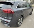 Серый Киа Niro, объемом двигателя 0 л и пробегом 67 тыс. км за 16800 $, фото 3 на Automoto.ua