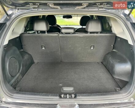 Серый Киа Niro, объемом двигателя 0 л и пробегом 165 тыс. км за 19000 $, фото 13 на Automoto.ua