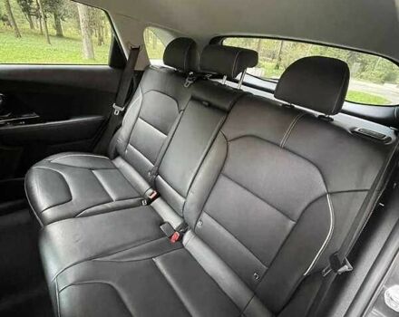 Серый Киа Niro, объемом двигателя 0 л и пробегом 129 тыс. км за 14999 $, фото 17 на Automoto.ua