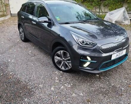Сірий Кіа Niro, об'ємом двигуна 0 л та пробігом 92 тис. км за 19800 $, фото 5 на Automoto.ua