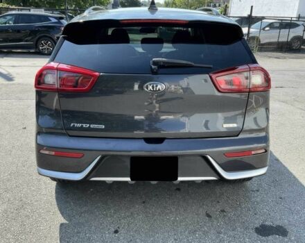 Сірий Кіа Niro, об'ємом двигуна 0 л та пробігом 59 тис. км за 8200 $, фото 4 на Automoto.ua