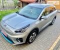 Серый Киа Niro, объемом двигателя 0 л и пробегом 122 тыс. км за 18999 $, фото 1 на Automoto.ua