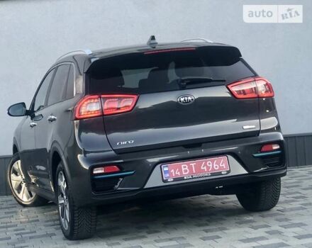 Сірий Кіа Niro, об'ємом двигуна 0 л та пробігом 125 тис. км за 18150 $, фото 57 на Automoto.ua