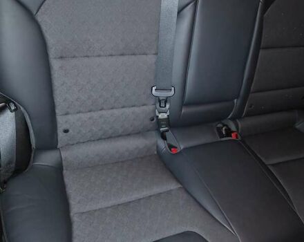 Сірий Кіа Niro, об'ємом двигуна 1.58 л та пробігом 84 тис. км за 17200 $, фото 3 на Automoto.ua