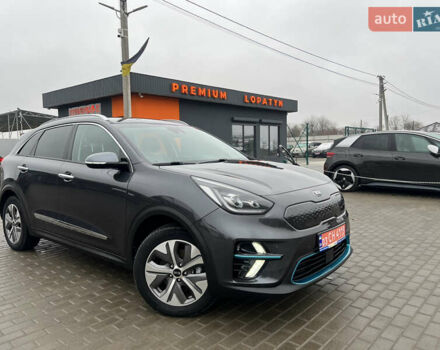 Сірий Кіа Niro, об'ємом двигуна 0 л та пробігом 155 тис. км за 16709 $, фото 1 на Automoto.ua