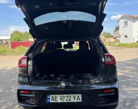 Сірий Кіа Niro, об'ємом двигуна 0 л та пробігом 145 тис. км за 18700 $, фото 13 на Automoto.ua