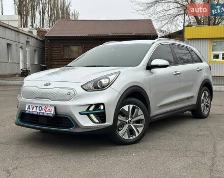 Киа Niro 2019 в Кривом Роге на Automoto.ua Серый Киа Niro, объемом двигателя 0 л и пробегом 27 тыс. км за 24000 $, фото 3 на Automoto.ua
