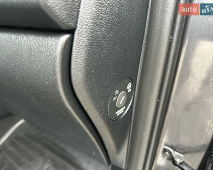 Серый Киа Niro, объемом двигателя 0 л и пробегом 157 тыс. км за 16999 $, фото 49 на Automoto.ua