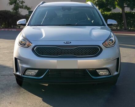 Сірий Кіа Niro, об'ємом двигуна 1.6 л та пробігом 48 тис. км за 8900 $, фото 1 на Automoto.ua