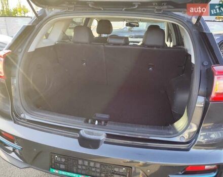 Серый Киа Niro, объемом двигателя 0 л и пробегом 129 тыс. км за 18555 $, фото 26 на Automoto.ua