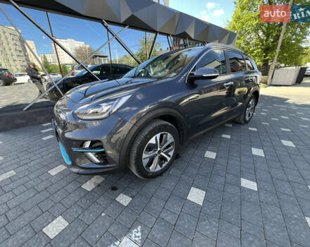 Сірий Кіа Niro, об'ємом двигуна 0 л та пробігом 92 тис. км за 18800 $, фото 2 на Automoto.ua
