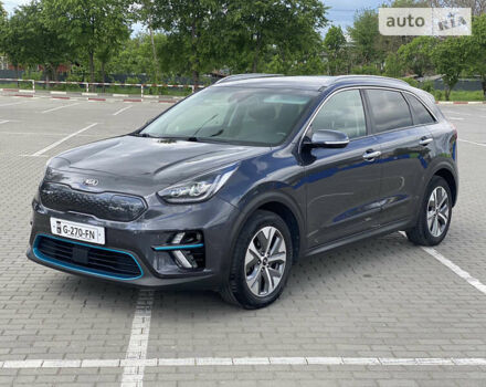 Сірий Кіа Niro, об'ємом двигуна 0 л та пробігом 170 тис. км за 18200 $, фото 41 на Automoto.ua