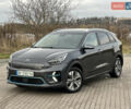 Серый Киа Niro, объемом двигателя 0 л и пробегом 157 тыс. км за 16999 $, фото 1 на Automoto.ua