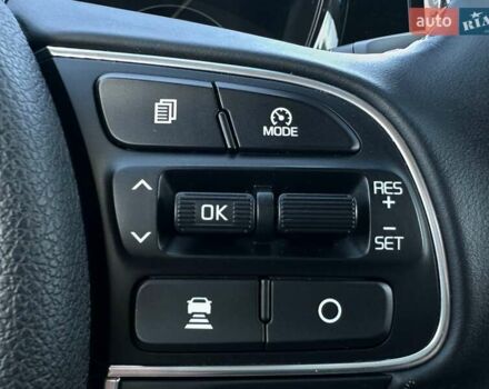 Сірий Кіа Niro, об'ємом двигуна 0 л та пробігом 76 тис. км за 21700 $, фото 24 на Automoto.ua