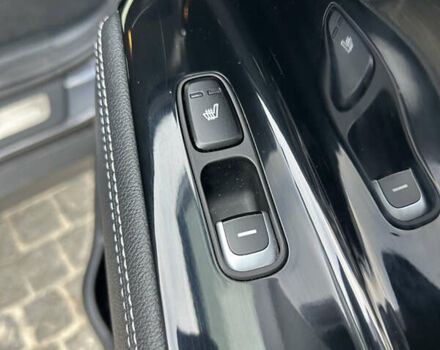 Сірий Кіа Niro, об'ємом двигуна 0 л та пробігом 113 тис. км за 19580 $, фото 31 на Automoto.ua