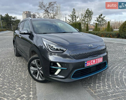 Сірий Кіа Niro, об'ємом двигуна 0 л та пробігом 113 тис. км за 19580 $, фото 1 на Automoto.ua