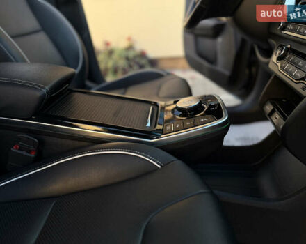 Серый Киа Niro, объемом двигателя 0 л и пробегом 145 тыс. км за 18800 $, фото 76 на Automoto.ua