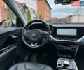 Серый Киа Niro, объемом двигателя 0 л и пробегом 118 тыс. км за 19350 $, фото 78 на Automoto.ua