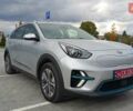 Серый Киа Niro, объемом двигателя 0 л и пробегом 82 тыс. км за 19500 $, фото 9 на Automoto.ua