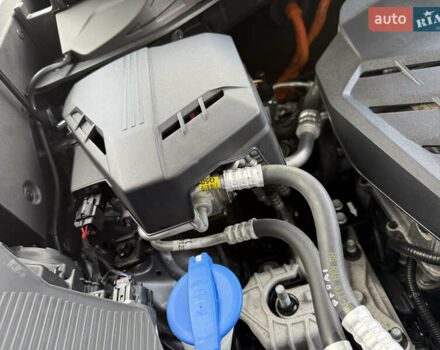 Сірий Кіа Niro, об'ємом двигуна 0 л та пробігом 70 тис. км за 19999 $, фото 79 на Automoto.ua