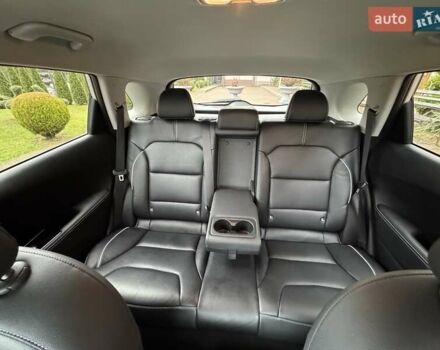 Сірий Кіа Niro, об'ємом двигуна 0 л та пробігом 118 тис. км за 19300 $, фото 128 на Automoto.ua
