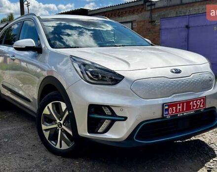 Сірий Кіа Niro, об'ємом двигуна 0 л та пробігом 108 тис. км за 19100 $, фото 37 на Automoto.ua