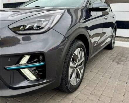 Серый Киа Niro, объемом двигателя 0 л и пробегом 147 тыс. км за 18800 $, фото 8 на Automoto.ua