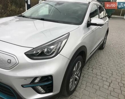 Серый Киа Niro, объемом двигателя 0 л и пробегом 90 тыс. км за 19900 $, фото 12 на Automoto.ua
