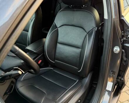 Сірий Кіа Niro, об'ємом двигуна 0 л та пробігом 118 тис. км за 20499 $, фото 40 на Automoto.ua