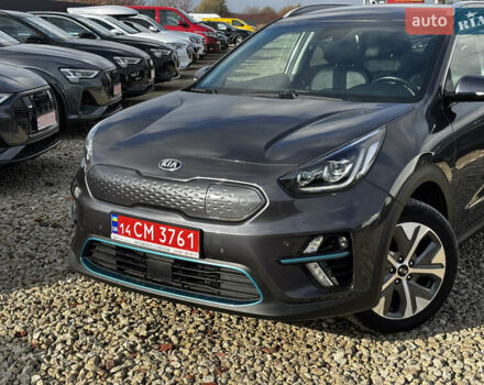 Серый Киа Niro, объемом двигателя 0 л и пробегом 110 тыс. км за 21200 $, фото 5 на Automoto.ua