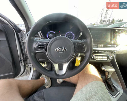 Киа Niro 2020 в Львове на Automoto.ua Серый Киа Niro, объемом двигателя 1.58 л и пробегом 181 тыс. км за 16000 $, фото 10 на Automoto.ua
