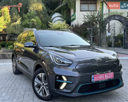 Сірий Кіа Niro, об'ємом двигуна 0 л та пробігом 144 тис. км за 18200 $, фото 13 на Automoto.ua