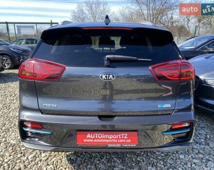 Киа Niro 2020 в Львове на Automoto.ua Серый Киа Niro, объемом двигателя 0 л и пробегом 101 тыс. км за 20300 $, фото 18 на Automoto.ua