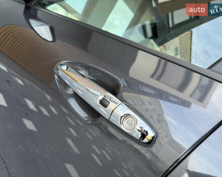 Сірий Кіа Niro, об'ємом двигуна 0 л та пробігом 70 тис. км за 19999 $, фото 31 на Automoto.ua