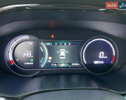 Серый Киа Niro, объемом двигателя 0 л и пробегом 95 тыс. км за 17200 $, фото 17 на Automoto.ua