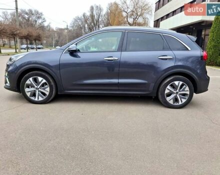 Серый Киа Niro, объемом двигателя 0 л и пробегом 115 тыс. км за 20300 $, фото 13 на Automoto.ua