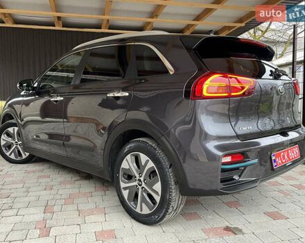 Серый Киа Niro, объемом двигателя 0 л и пробегом 127 тыс. км за 19750 $, фото 26 на Automoto.ua