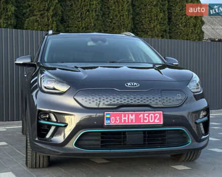 Серый Киа Niro, объемом двигателя 0 л и пробегом 112 тыс. км за 20300 $, фото 3 на Automoto.ua